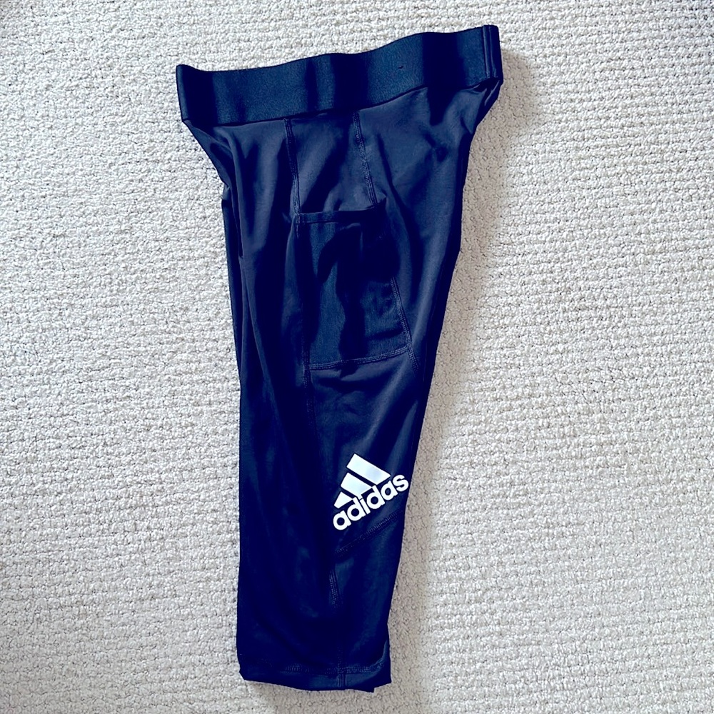 NEW Adidas black biking legging